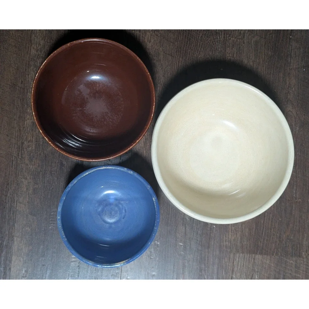 Vintage Sevilla USA Nesting Ringed Mixing Bowls Set of 3 White Brown and‎ Blue
